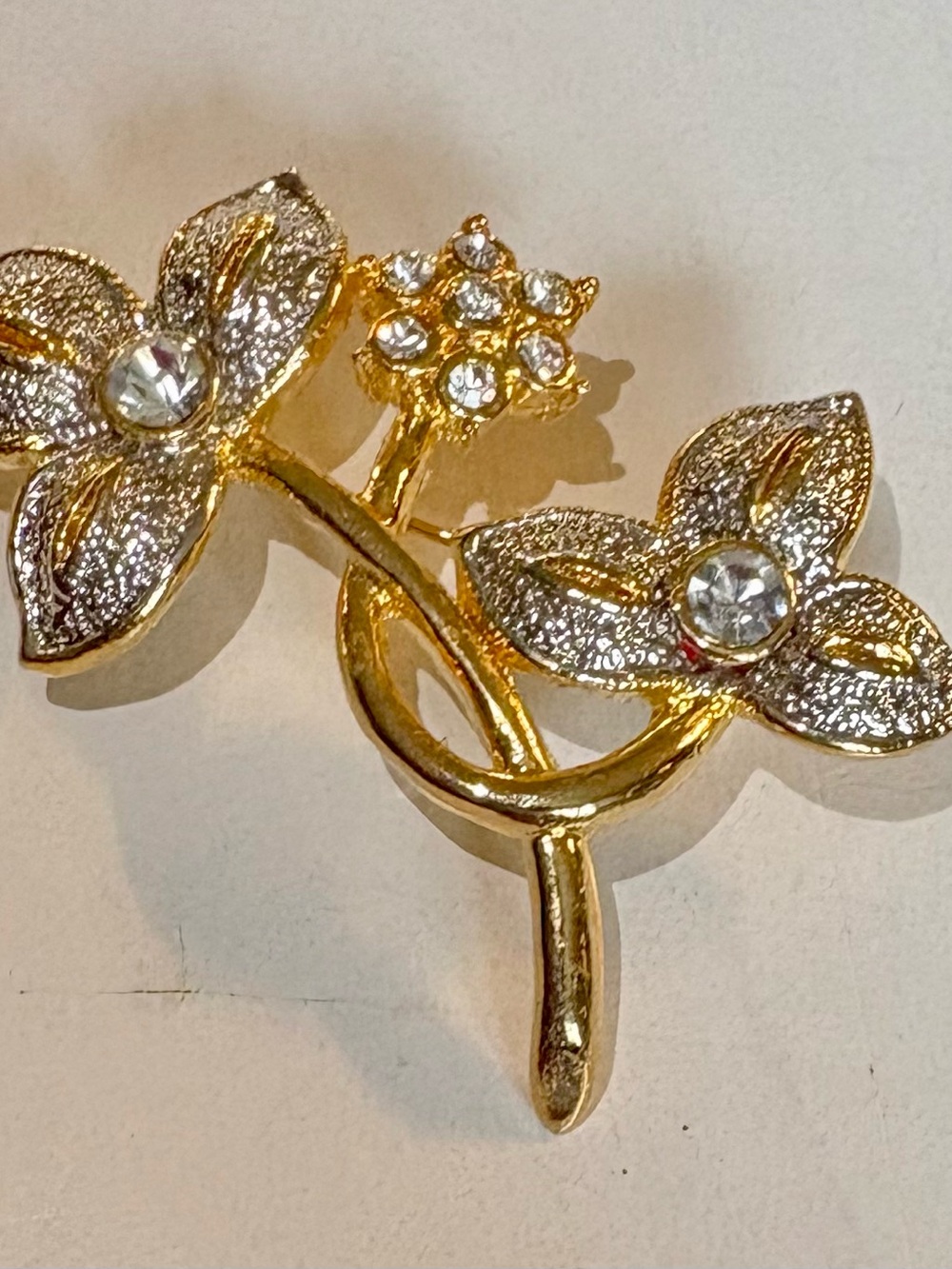 Vintage Two-Tone Textured Floral Rhinestone Brooch Pin - 80s/90s Retro Style